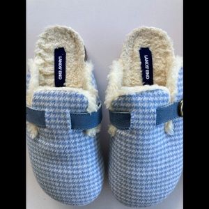Lands’ End slippers